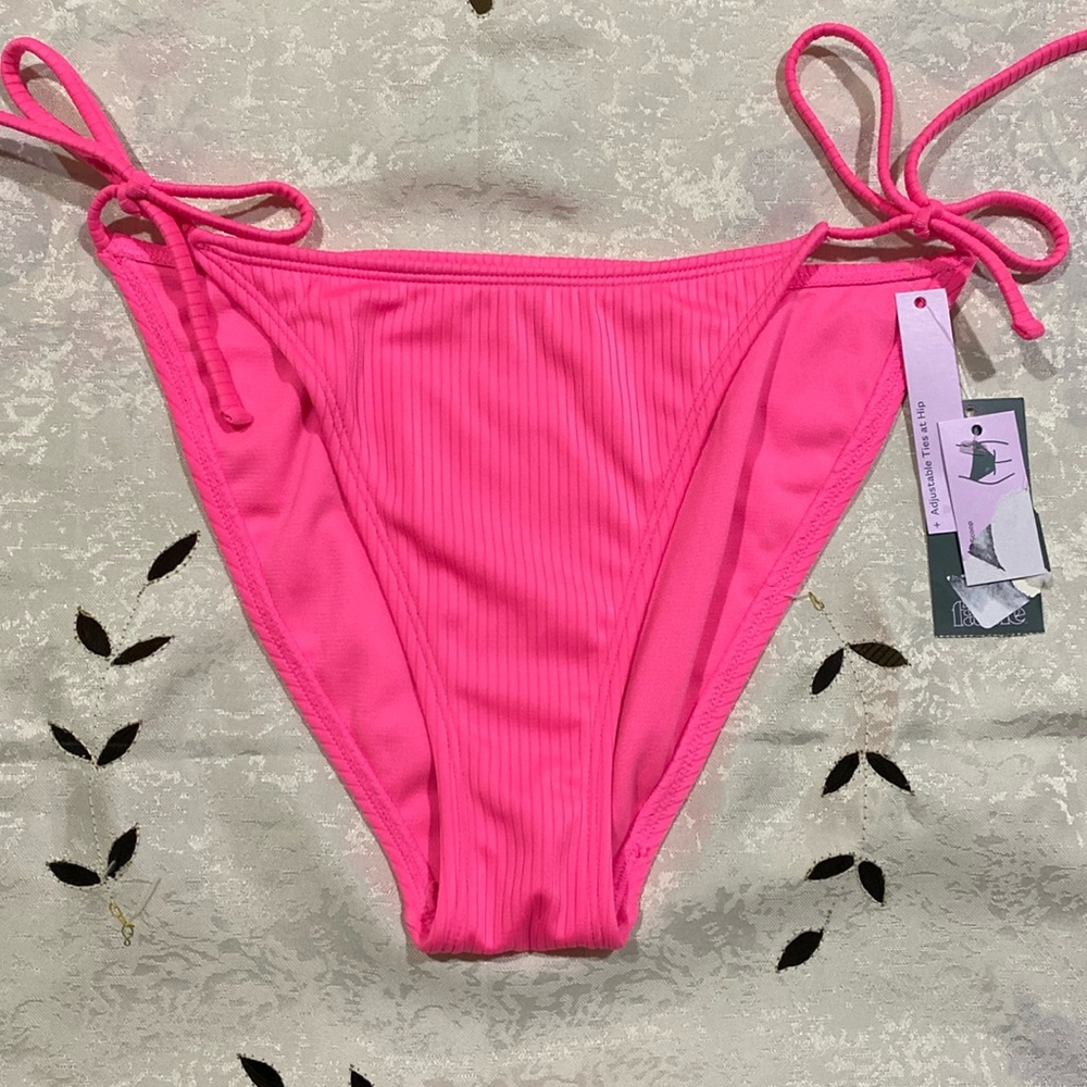 WILD FABLE HOT PINK NEON BIKINI SWIM SUIT BOTTOM